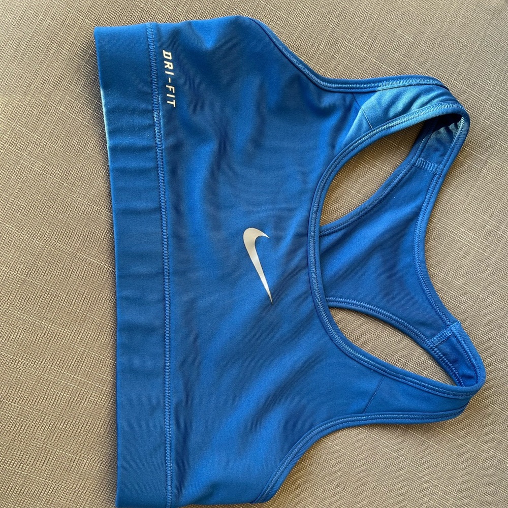 Nike sport bra XS